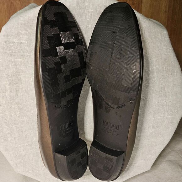 munro American Warm Medium Brown Leather Slip-on Loafers w a 1" Heel sz 8 - Picture 6 of 9